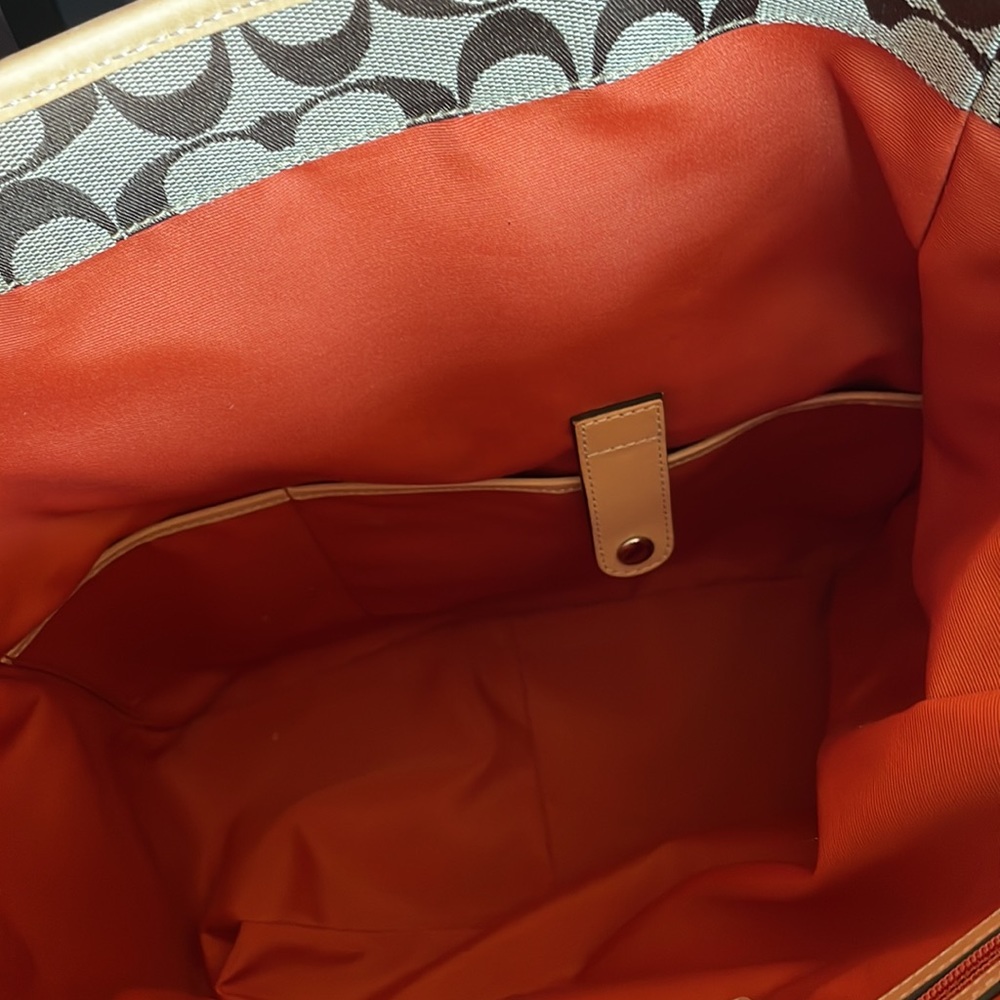 Coach tote - Picture 6 of 12